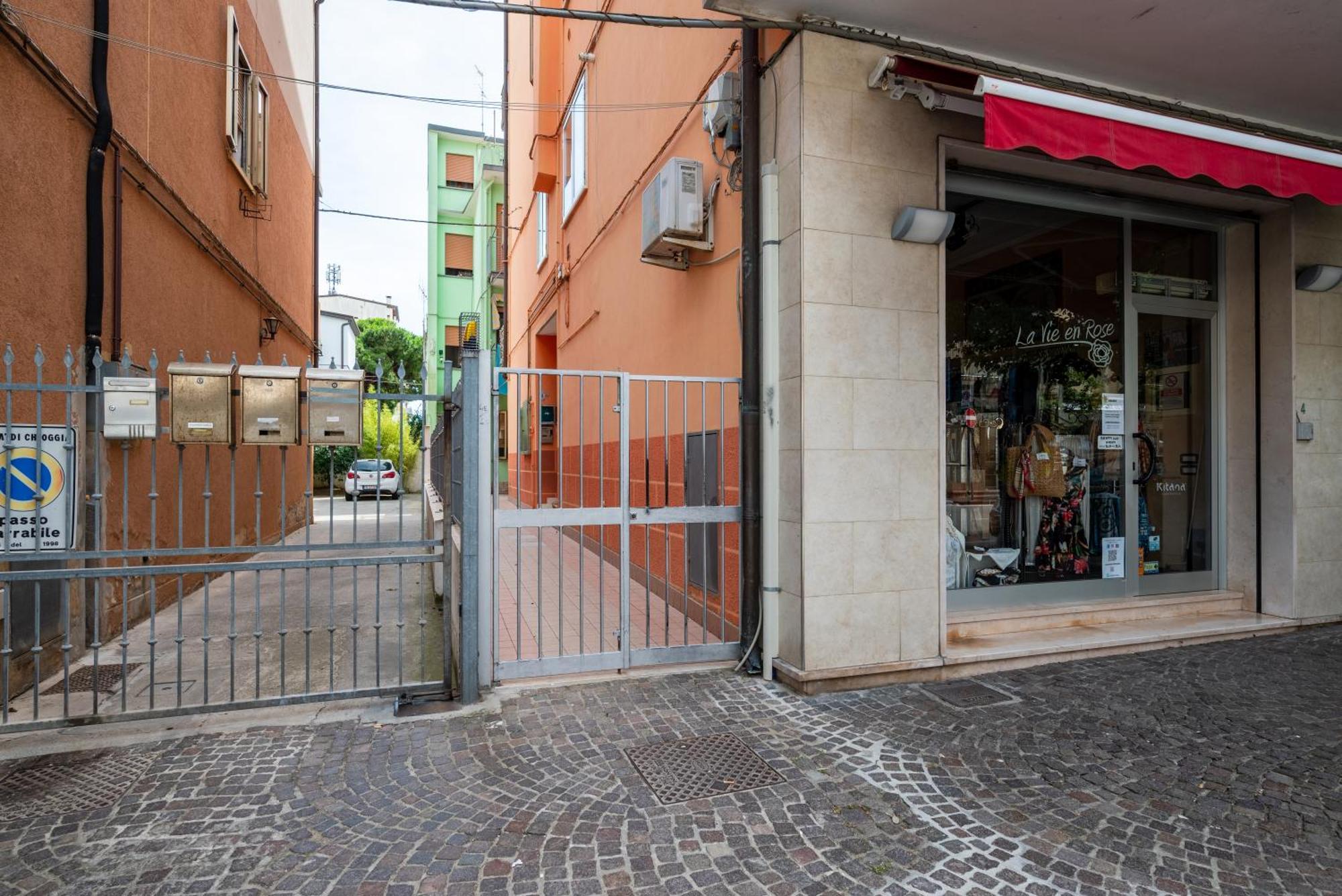 La Comodita Del Centro ! Chioggia Exterior photo